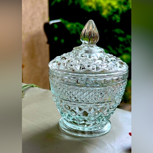 COPY - Vintage | Wexford Anchor Hocking 2.pc.  Dining Serving - Picture 4 of 4